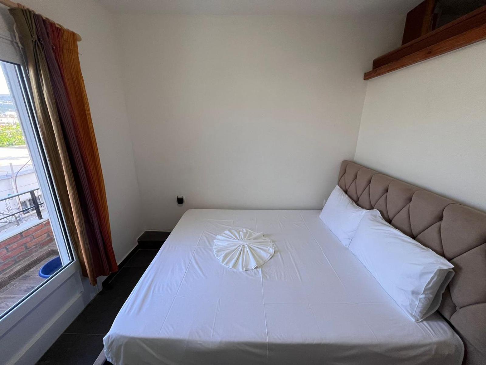 Guest Rooms Arbri Vlora Kültér fotó